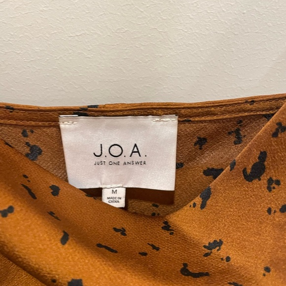 J.O.A. Rust and Black Patterned Top - Picture 2 of 3